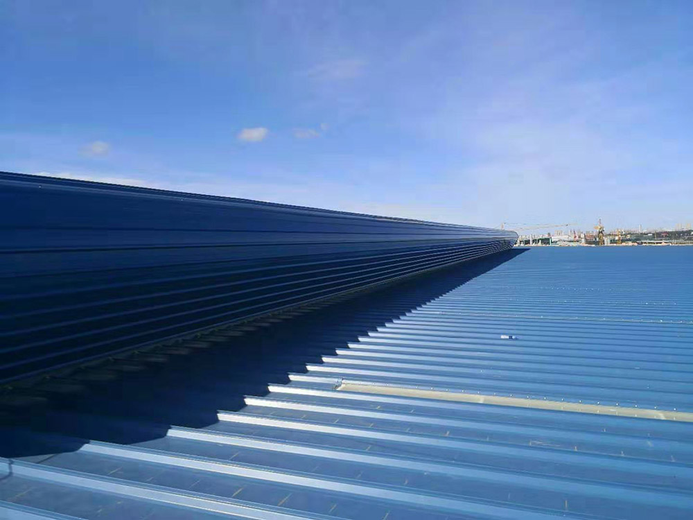 Ventilated building
